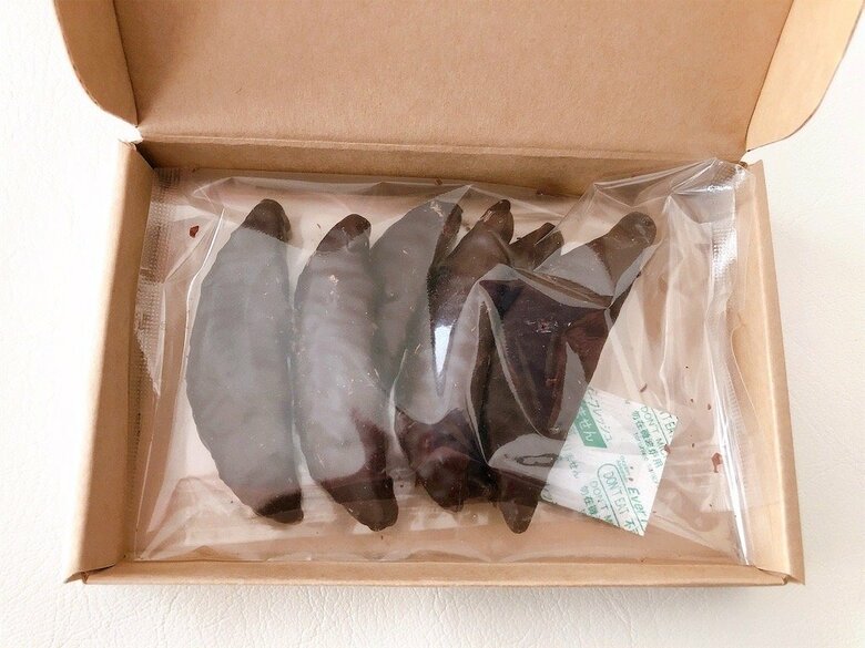 ちえころさんの「厳選チョコBEST10」NO.8はle fleuve/ゆずコンフィ「有機無農薬栽培のゆずを工房の裏山からシェフが収穫。コンフィにしてチョコレートをコーティングしているので、ゆずの強い味わいも残り、濃厚なチョコレートに負けていません」