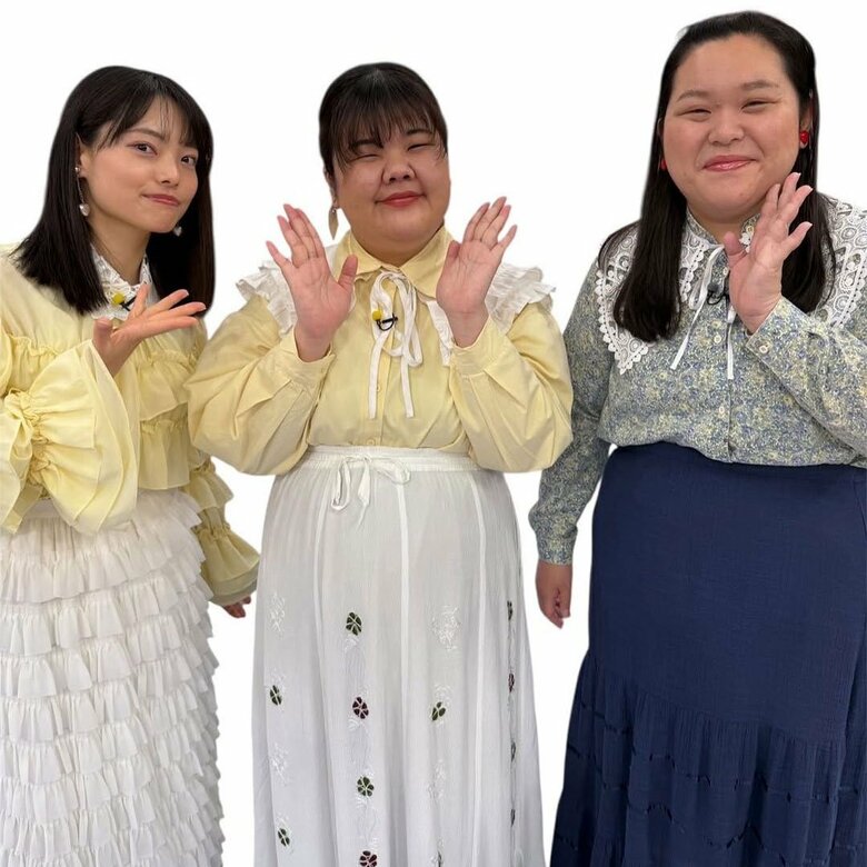 毎回衣装が可愛いと評判のぼる塾