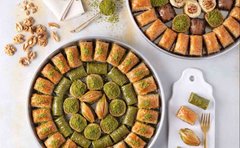 すでに大行列も！「アラジン」にも登場のトルコ菓子「バクラヴァ」老舗店が初の海外出店に日本を選んだ訳