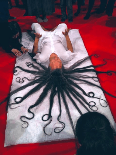 毛文字ワークショップの様子。ちょっとドキドキするけれど、やってみたい！