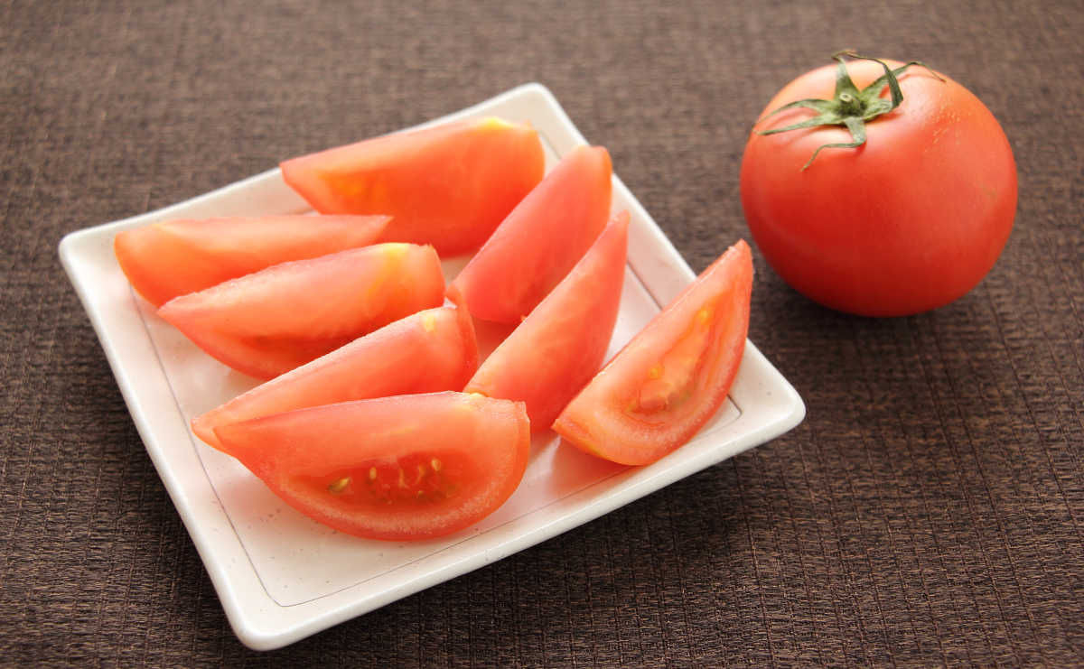 今まで間違ってた!?」栄養満点“トマト”の最強の食べ方｜CHANTO WEB