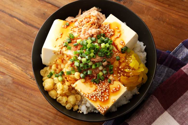 豆腐丼レシピ「知らずに人生損してたズボラ飯の最終進化系」