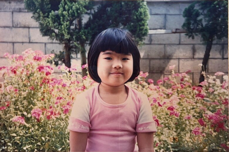 手話で両親のサポートをすることはごく自然なことだったそう