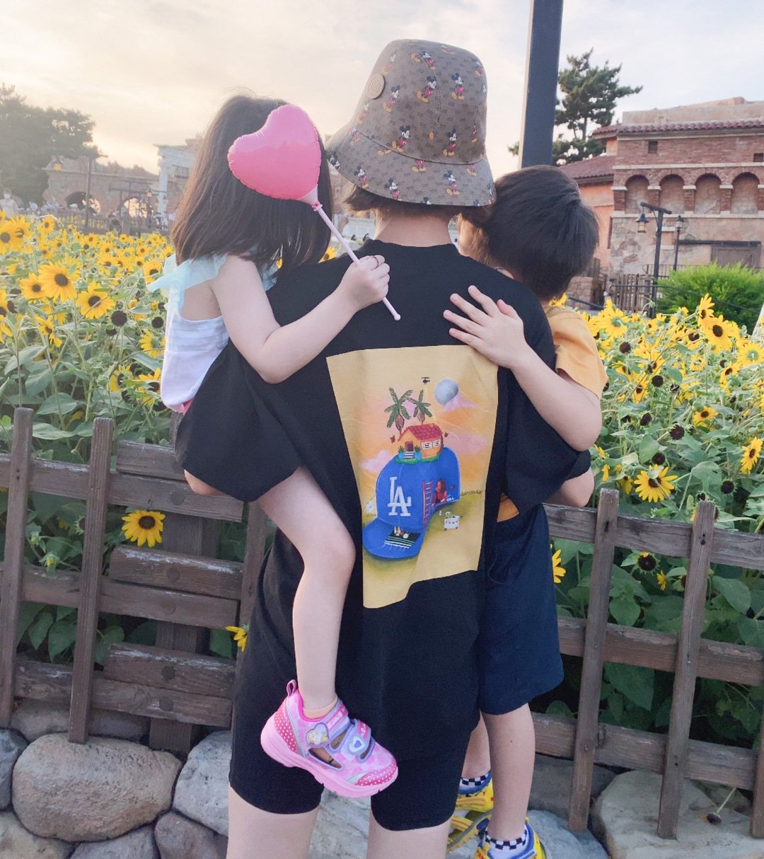 子どもたちと過ごす時間も大切にしているあきぴさん