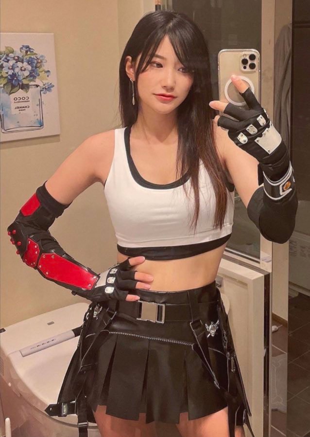 FFのティファのコスプレ。コロナ禍に自宅で1人ハロウィン