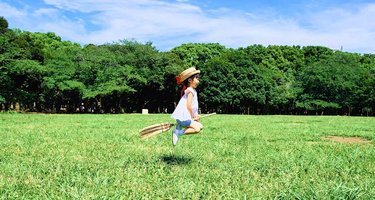 空飛ぶ写真・花火の豆知識…短くても濃い親子の夏休みを過ごす方法