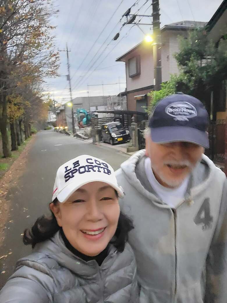 「夫のウォーキングにつき合って40分歩いたのに、たった4800歩（笑）」