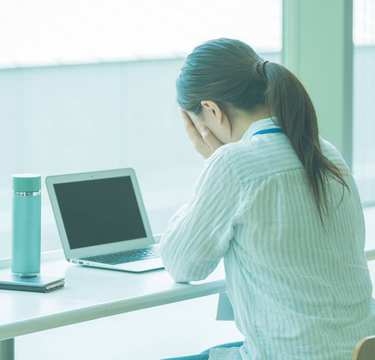 8万件以上…深刻化する「大人のいじめ」起きやすい職場の共通点