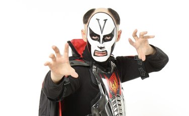 鉄拳「成功に必死で、父が送るリンゴさえ重荷だった」芸人を隠した20年と、父の「知らないふり」