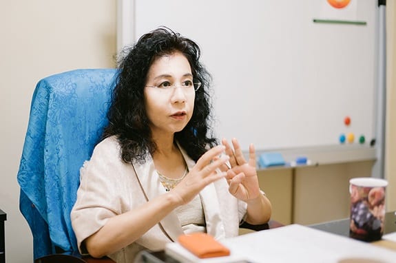 心理カウンセラー。「自分中心心理学」を提唱する心理相談研究所オールイズワン代表。日本カウンセリング学会会員、日本学校メンタルヘルス学会会員、日本ヒーリングリラクセーション協会元理事、厚生労働省認定「健康・生きがいづくり」アドバイザー。