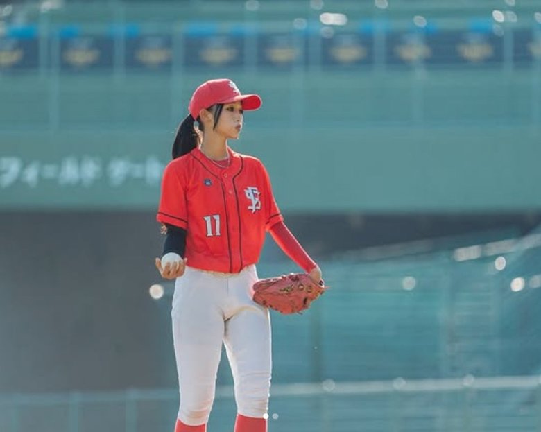 スタイル抜群！現在も野球を続けている松本さん