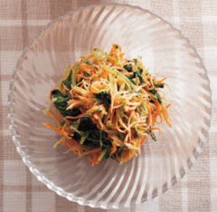 作り置きできる総菜サラダのレシピ3種