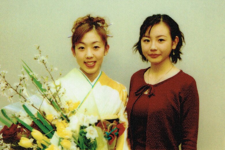 村主さんの成人式に姉妹で撮影