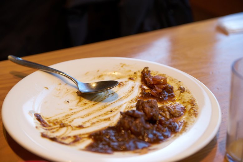 余った料理のイメージ