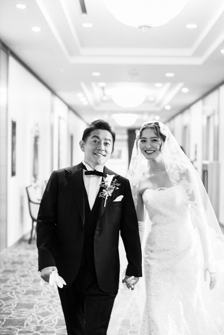 モノクロの結婚フォトも素敵