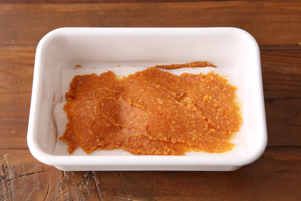 卵黄の味噌漬けの準備ができたところ