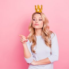 「働くママは貧困層」習い事に巣食うセレブのマウンティングが闇深い！