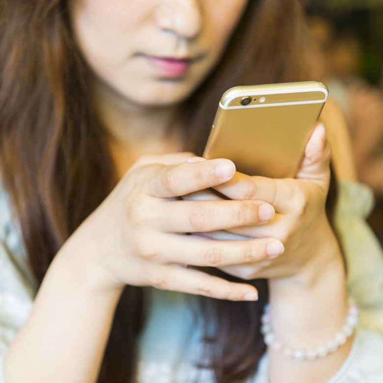 ライター：楠 ゆず娘と夫、茶トラの猫の3人＋1匹で暮らすフリーライター。思い切ってマンションを購入し、ローンパラダイスへ突入中。幼児教育にハマってしまい、興味をもった教材は手に入れないと気が済まない。おかげで家には教材の山が…。断捨離欲と収集欲の葛藤に悩む日々です。