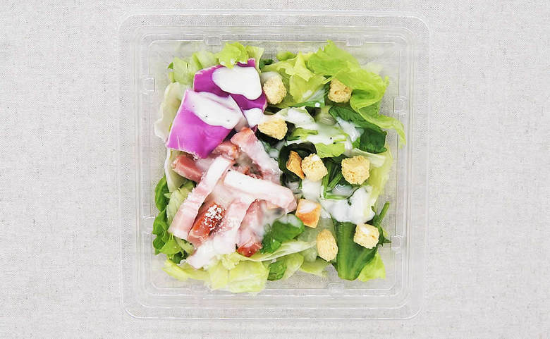 ローソンのおすすめサラダ「レモン香る! シーザーサラダ」の実物画像