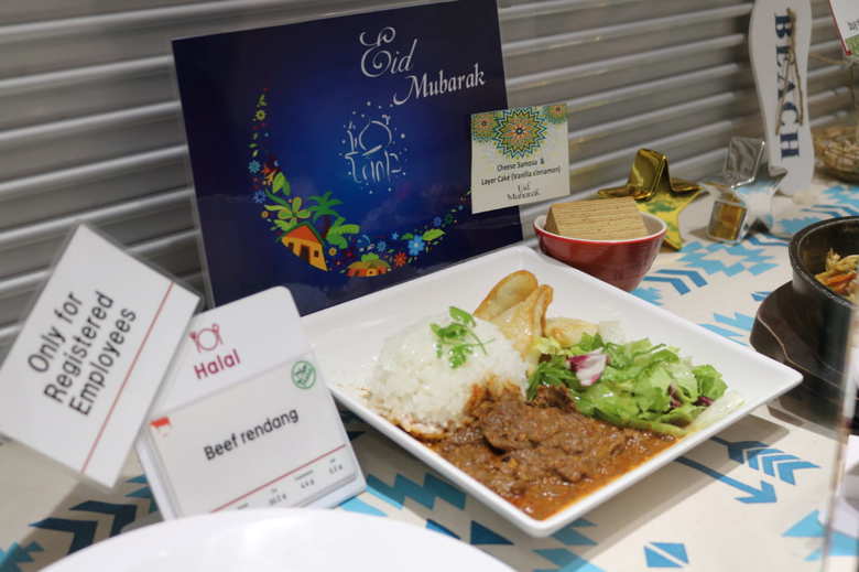 カフェテリアでのハラルメニュー