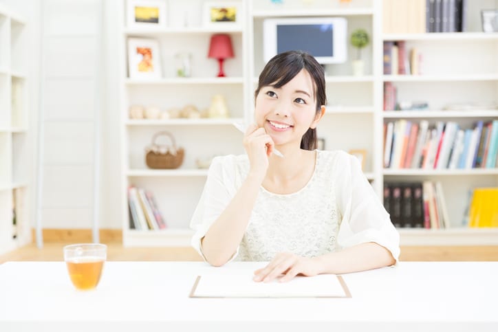 iStock.com/itakayuki