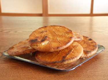 相葉雅紀さんも大絶賛の埼玉名物「草加せんべい」の旨さに迫る