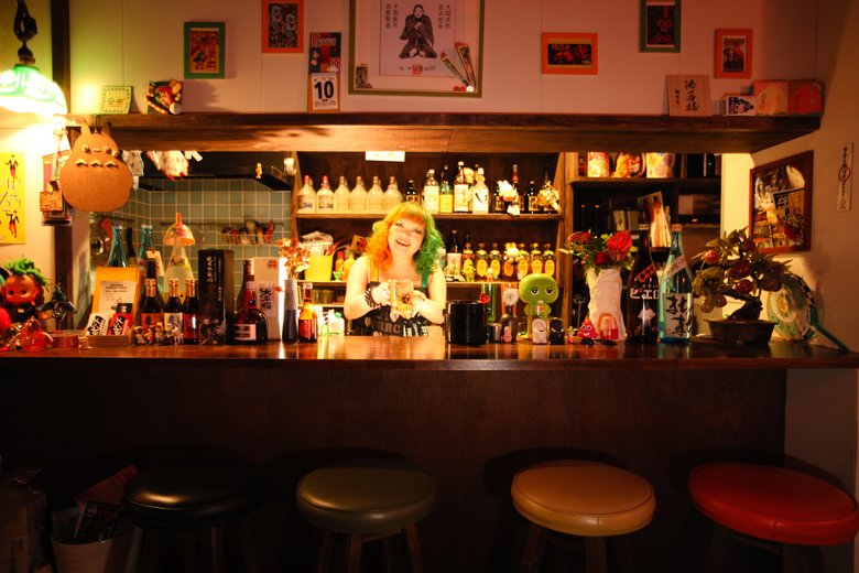 高円寺で営業していたスナック「ピエロ」にて