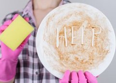 夏休みはママの試練!?普段の生活より疲れる・憂鬱…との回答が7割超に！