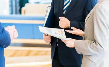 社交辞令が言えない!!顔も見たくない相手に「またご縁がありましたら」なんて無理…