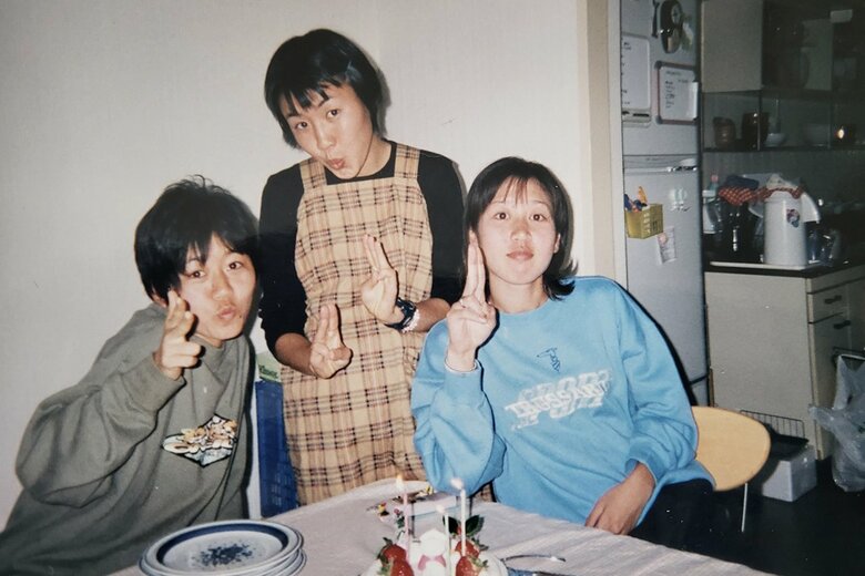 “ハローワーク時代”の野口さん（左）