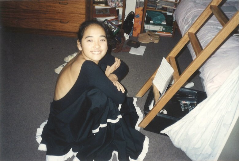 10歳から15歳まで英国の全寮制バレエスクールで過ごしていた