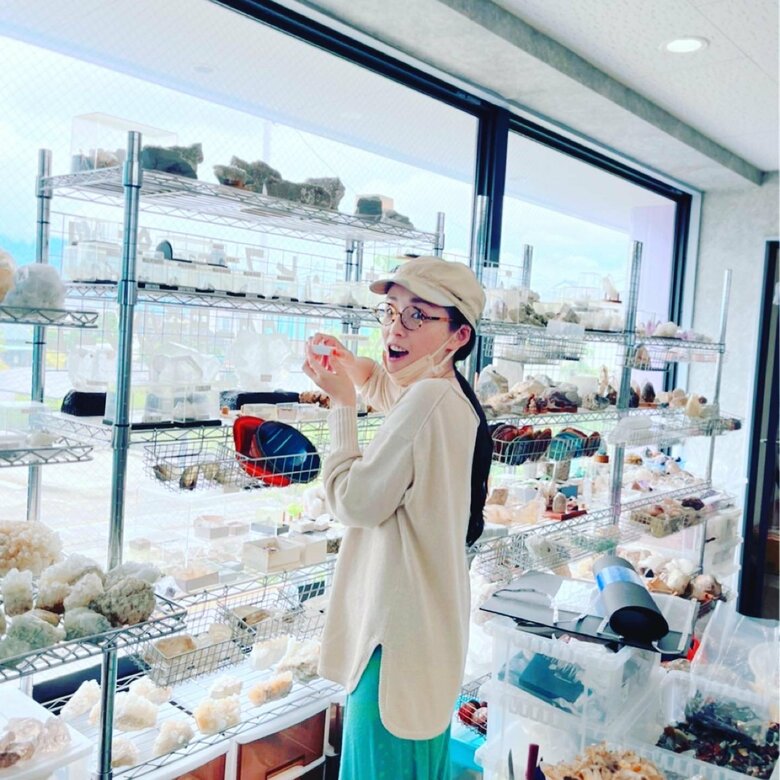 多彩な趣味を持つ中嶋さんは鉱物採集も趣味のひとつ