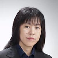 弁護士（第一東京弁護士会所属）。犯罪被害者支援弁護士フォーラム事務次長。第一東京弁護士会犯罪被害者に関する委員会委員。元・青山学院大学法科大学院実務家教員。福岡県出身。青山学院大学法学部卒。毎日新聞記者を経て、2007年弁護士登録。保護司。2020年5月に著書『おとめ六法』（KADOKAWA）を出版。