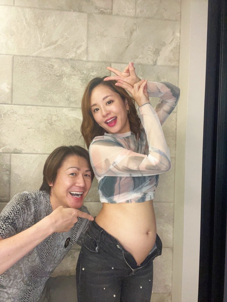 お腹の赤ちゃんと記念の3ショット