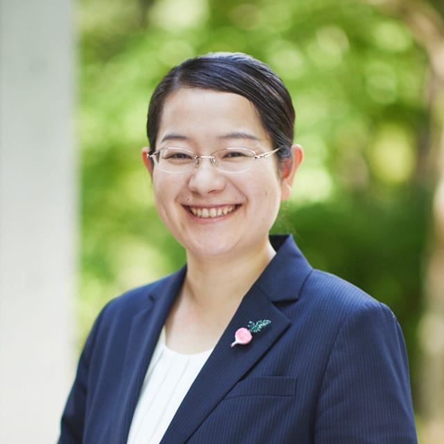 2005年星野リゾート入社後、リゾナーレ八ヶ岳ではアクティビティ・ユニットを担当。リゾナーレ熱海で、手つかずだった森を活かしたツリーハウスプロジェクトを立ち上げる。現在は開業から携わったリゾナーレ那須の総支配人に就任。コロナ禍での厳しい運営でも、アグリツーリズモリゾートとして、日々サービスを進化させている。