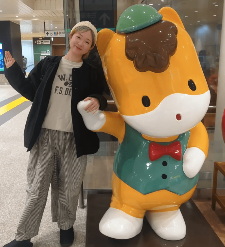 現在はグレイヘアに似合うファッションを研究中