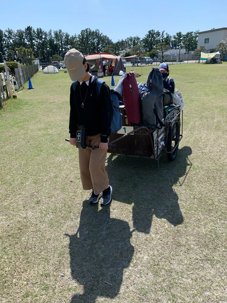 キャンプ用品も一式揃え