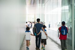 「突然グズったら」「走り出したら」美術館めぐり 子連れでも安心して回れる方法