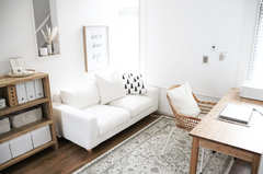 浮かせるとラクすぎ！夏バテ家事を防ぐコツは収納にあった【プロが解説】