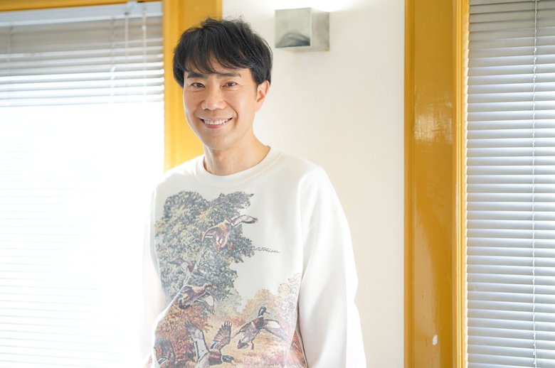 リアルなグラフィックTシャツを着た藤井さん