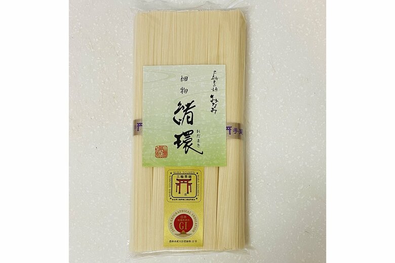 10/奈良「緒環（おだまき）」（三輪素麺みなみ）糸のように細く仕上げた細そうめん。細く上品な食感とコシの強い弾力のある喉ごしが特徴。