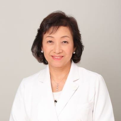 PROFILE　対馬ルリ子さん