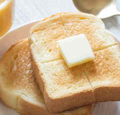 絶品バタートーストの作り方！超人気高級食パン専門店の店長が推薦