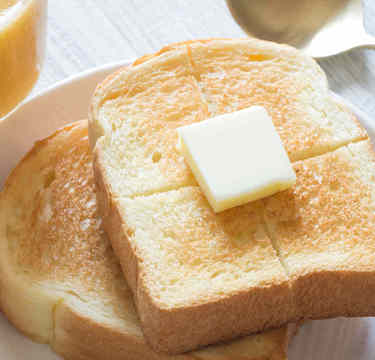 絶品バタートーストの作り方！超人気高級食パン専門店の店長が推薦