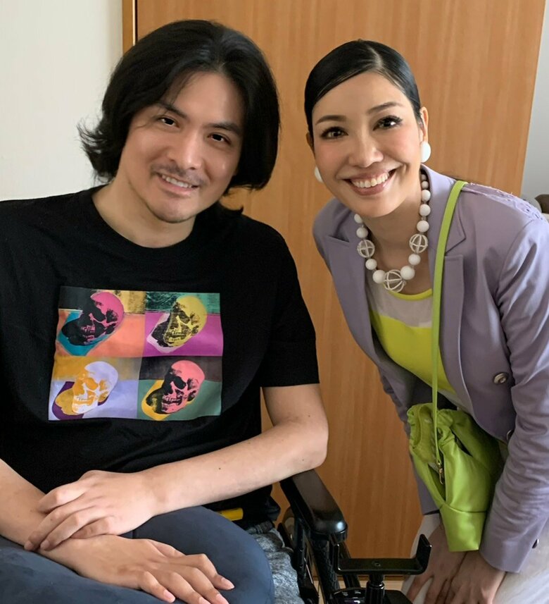 圧倒的なパワーで「僕をあきらめさせてくれない（笑）」アンミカさん。滝川英治さんにとって姉のような存在