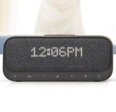 自分だけの睡眠導入設定も！スマホ充電もできる寝室用スピーカー「Soundcore Wakey」