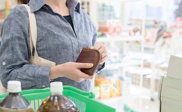 レジ待ち中の場所取り行為「誰でも許せないでしょ！」と思いきや…