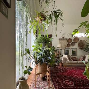 築17年戸建 ヴィンテージラグが作る居住空間「唯一無二の魅力」