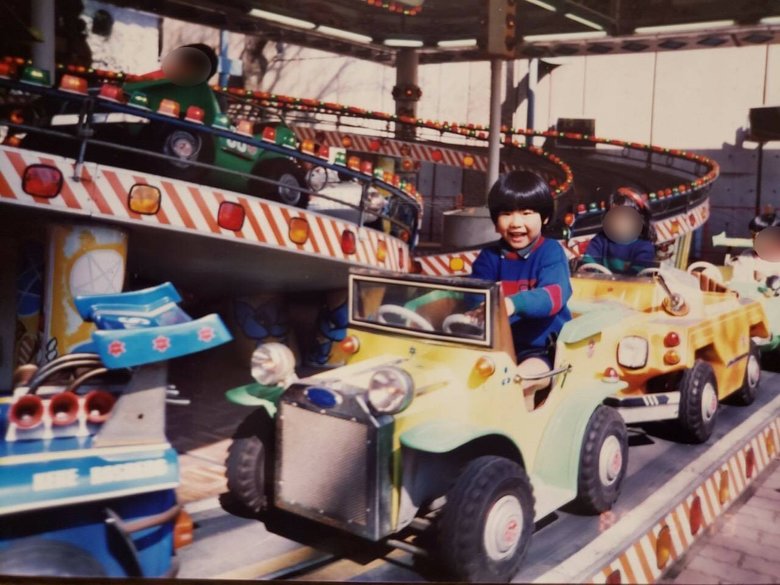 まったく面影がない!? 幼少期の菅さん