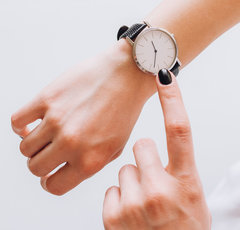 「寝坊くらいするよ！」同僚がフォローしたくなる遅刻時の謝罪方法